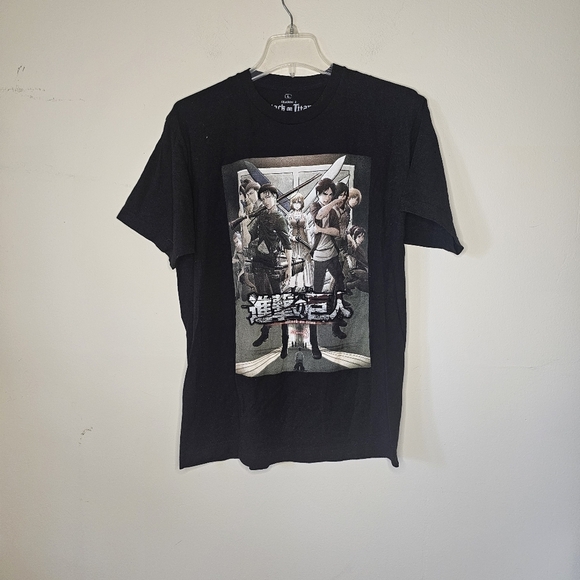 Attack on Titan Season 3 Graphic Tee T-Shirt Size Large - Picture 4 of 8